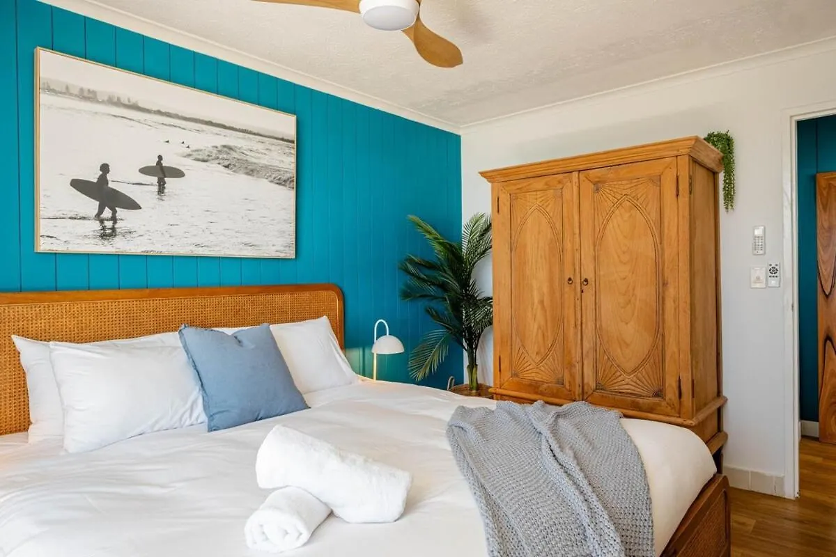 Oceanfront 1 Bedroom Athena By The Sea Gold Coast
